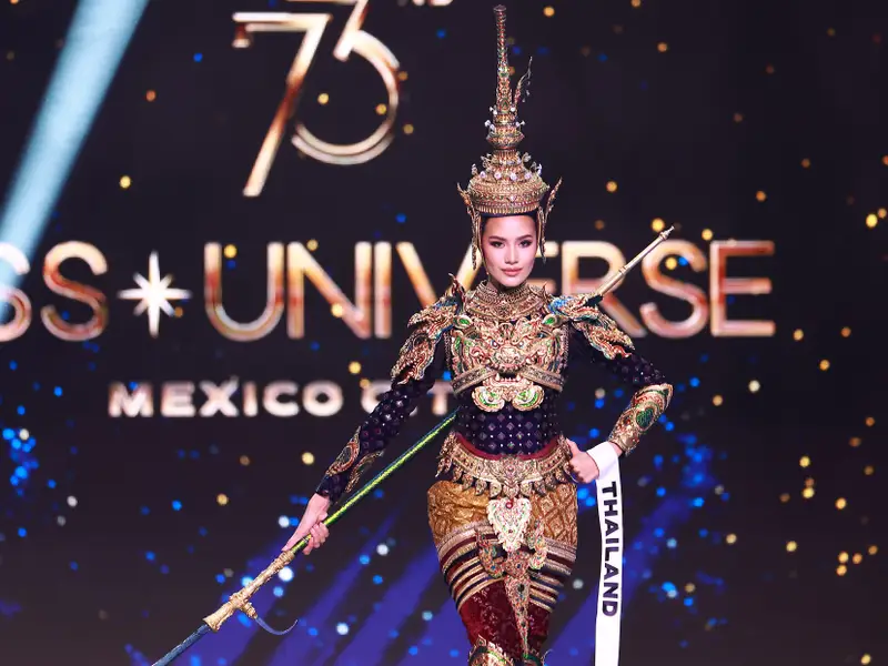 Miss Thailand National Costume