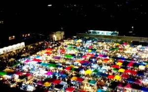 talad rot fai srinakarin market