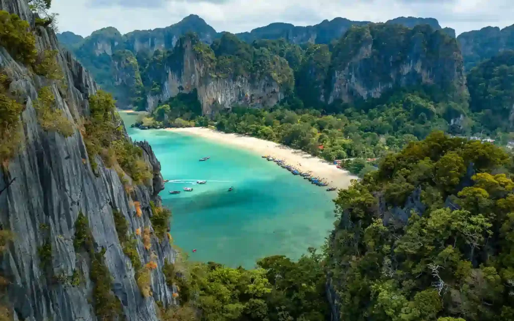 Top 10 Best Tourist Spots in Thailand